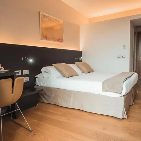 Mod 05 Bike Hotel 3*